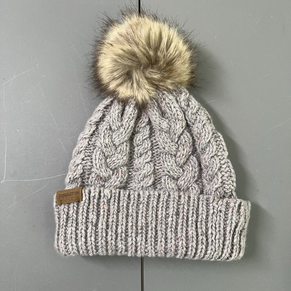 Pendleton Knit Hat Women OS Gray Merino Wool Knit Beanie Hat Pom Pom